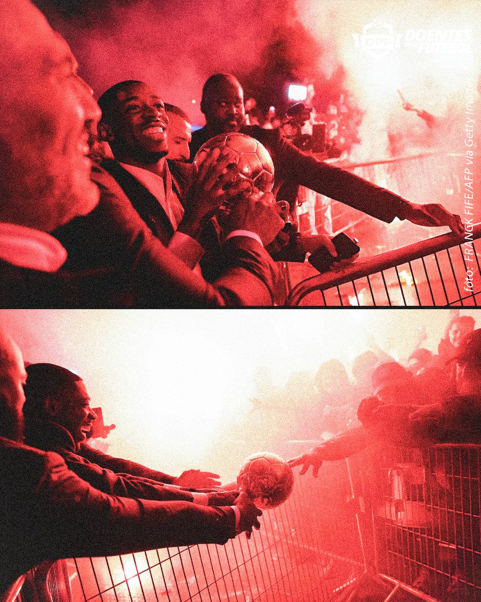 Do povo ao povo.

Dembélé alcançou seu auge individual e dividiu com a própria torcida. Levou a Bola de Ouro, tão sonhada, para que eles a tocassem.

Com humildade, chegou ao topo e devolveu ao povo.