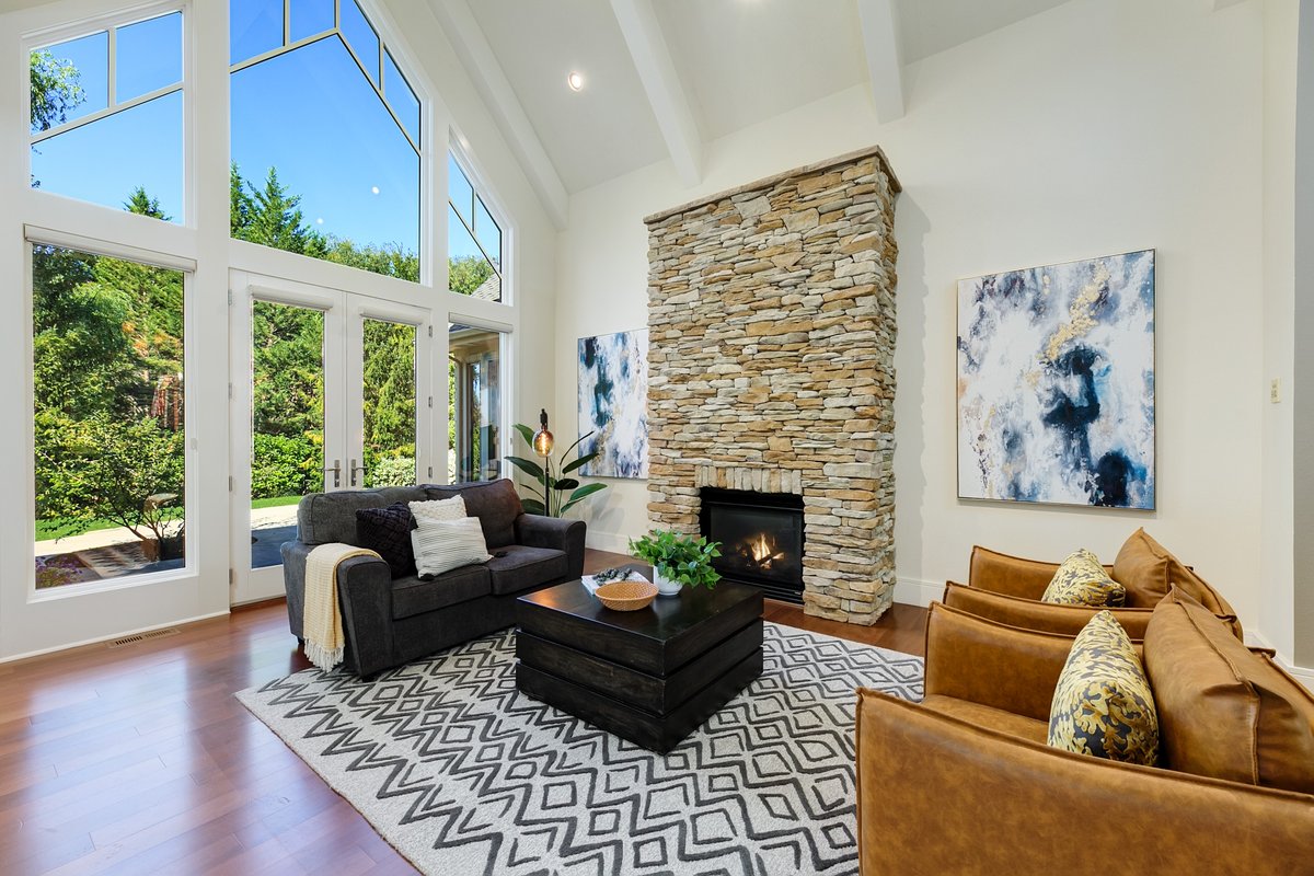aleimerrill's tweet photo. ✨ Private Waterfront Living ✨

Experience the pinnacle of waterfront living in this ultra-private custom home. Every detail was designed to impress!

A rare offering that blends refined elegance with modern sophistication. Call Alei at 208-900-2534 for more information! https://t.co/S8wHTO7G3M
