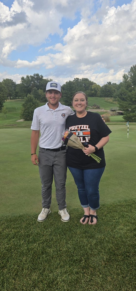 pretzelgolf tweet media