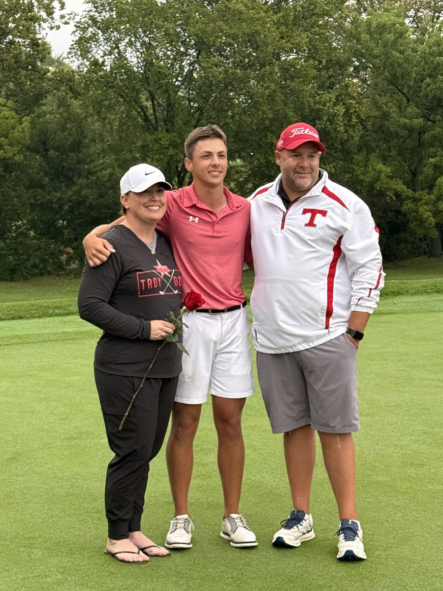 Troy Golf tweet media