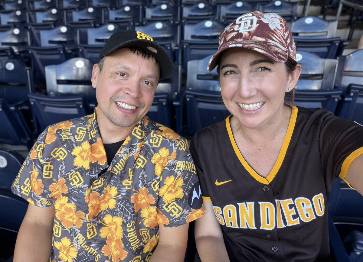 sandiegobeth's tweet photo. #forthefaithful https://t.co/V0CeKy4f3m