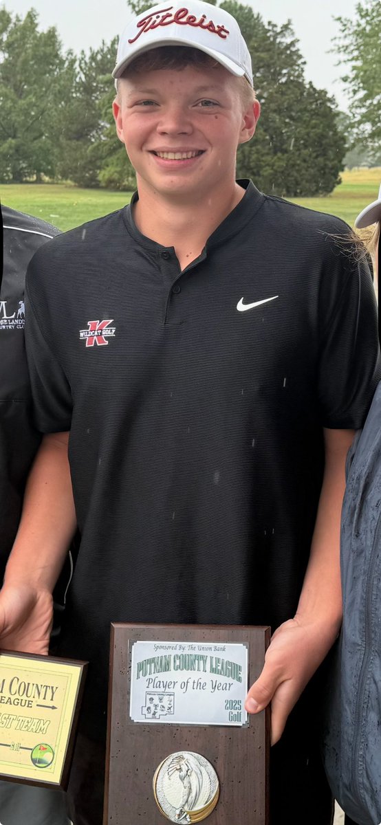 Special shoutout to sophomore Paul Stechschulte for his Co-PCL player of the year honors