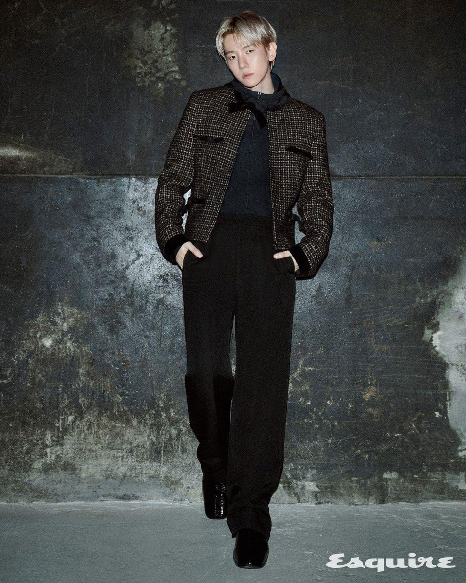 knockknock0408's tweet photo. BAEKHYUN https://t.co/HQ1uA48mmC