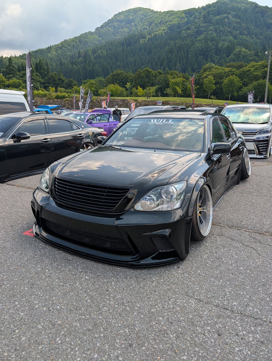 madspeed1975's tweet image. 最近セルシオの勢い増してる！
#セルシオ #vipcar #toyota #celsior