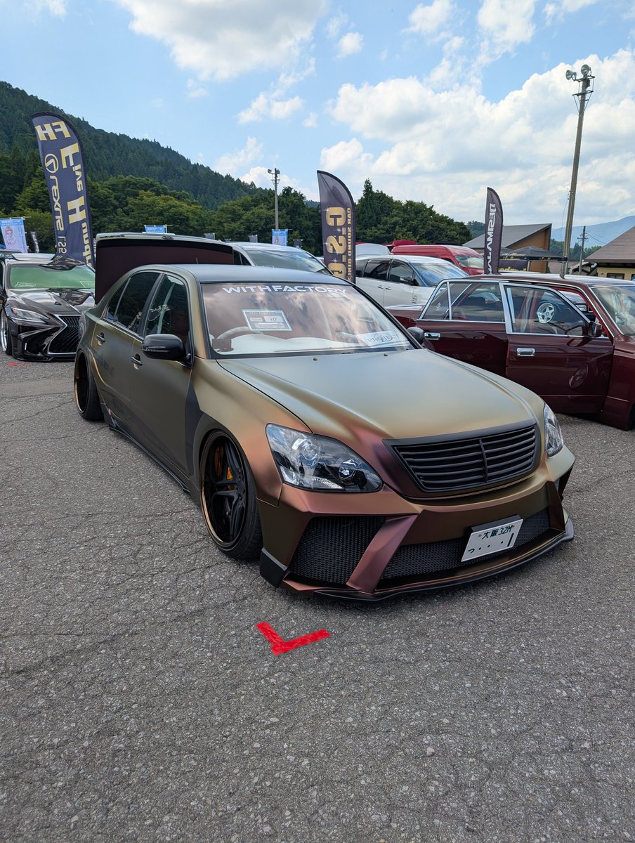 madspeed1975's tweet image. 最近セルシオの勢い増してる！
#セルシオ #vipcar #toyota #celsior
