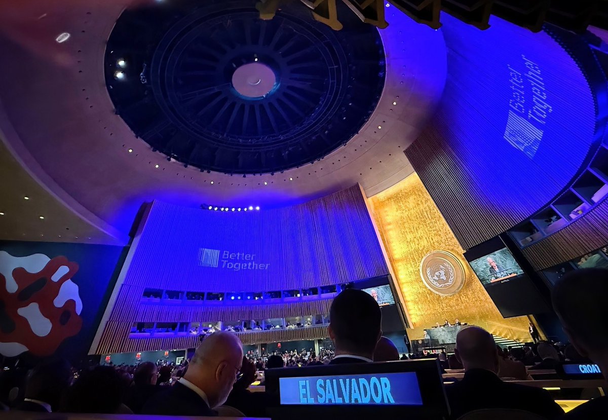 El Salvador, como miembro fundador de las <a href="/ONU_es/">Naciones Unidas</a>, participó en el evento conmemorativo del 80º aniversario de su fundación.
#AGNU80