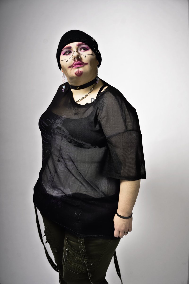 ElectricChrys's tweet photo. Professional shoot done for my Drag King Elio Topaz. 
📸 Evening Star Photography https://t.co/hOHhkekQMd