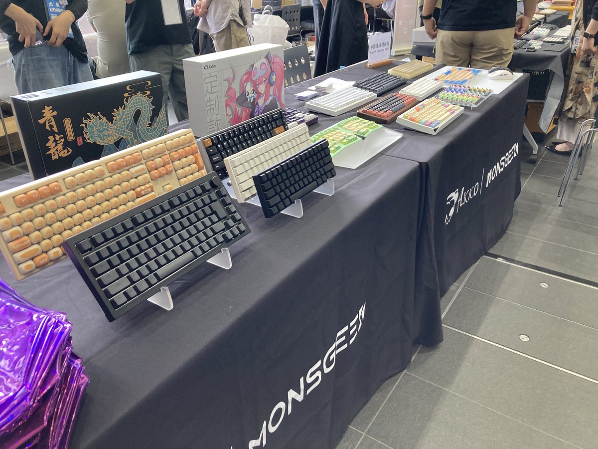 MAD60HE RGB Akko パン風 カスタム品 最終値下げ MAD60HE RGB Akko パン風 カスタム品 最終値下げ - メルカリ