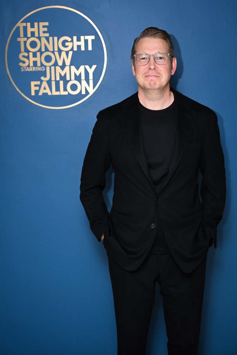 The Tonight Show tweet media