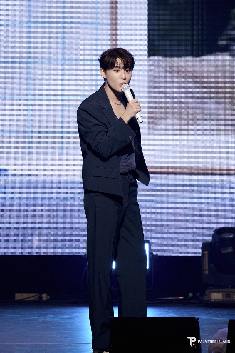 Junsu_PALMTREE's tweet image. ❝ 𝗝𝗼𝘂𝗿𝗻𝗲𝘆 𝘁𝗼 𝗬𝗼𝘂 ❞
아직 끝나지 않은 여정에 함께 할래?🐶

XIA 2025 JAPAN FAN CONCERT
I Behind Blog 📸

🔗 blog.naver.com/palmtree_islan…

#김준수 #KIMJUNSU #XIA #ジュンス #金俊秀
#Journeytoyou #Fanconcert
#XIA_Journeytoyou
