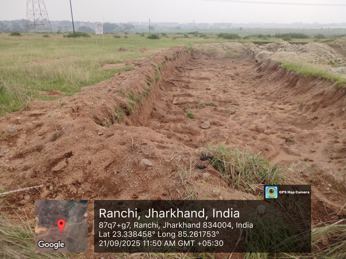 नगड़ी थाना अंतर्गत मुड़मा मौजा में IIM के पूर्व दिशा में टुसु टुंगरी के पास टुसु मैदान से जमीन दलालों द्वारा मिट्टी की अवैध कटाई-ढुलाई हो रही है। मैंने पूर्व में भी इसकी शिकायत की थी। 
कृपया इसे संज्ञान में लेकर मिट्टी की अवैध कटाई रोकी जाय। 
<a href="/DC_Ranchi/">DC Ranchi</a> 
<a href="/ranchipolice/">Ranchi Police</a>