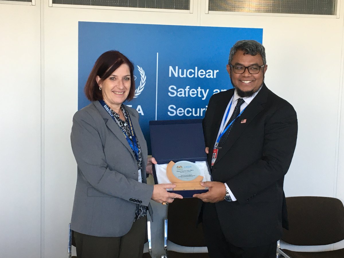 IAEANS's tweet image. The 🇲🇾 Malaysian delegation expressed its appreciation to DDGNS Karine Herviou, during @IAEAGC, on the IAEA’s efforts in nuclear safety and security and highlighted and reaffirmed its interest in deepening cooperation and further engagement with the IAEA. DDGNS confirmed the…