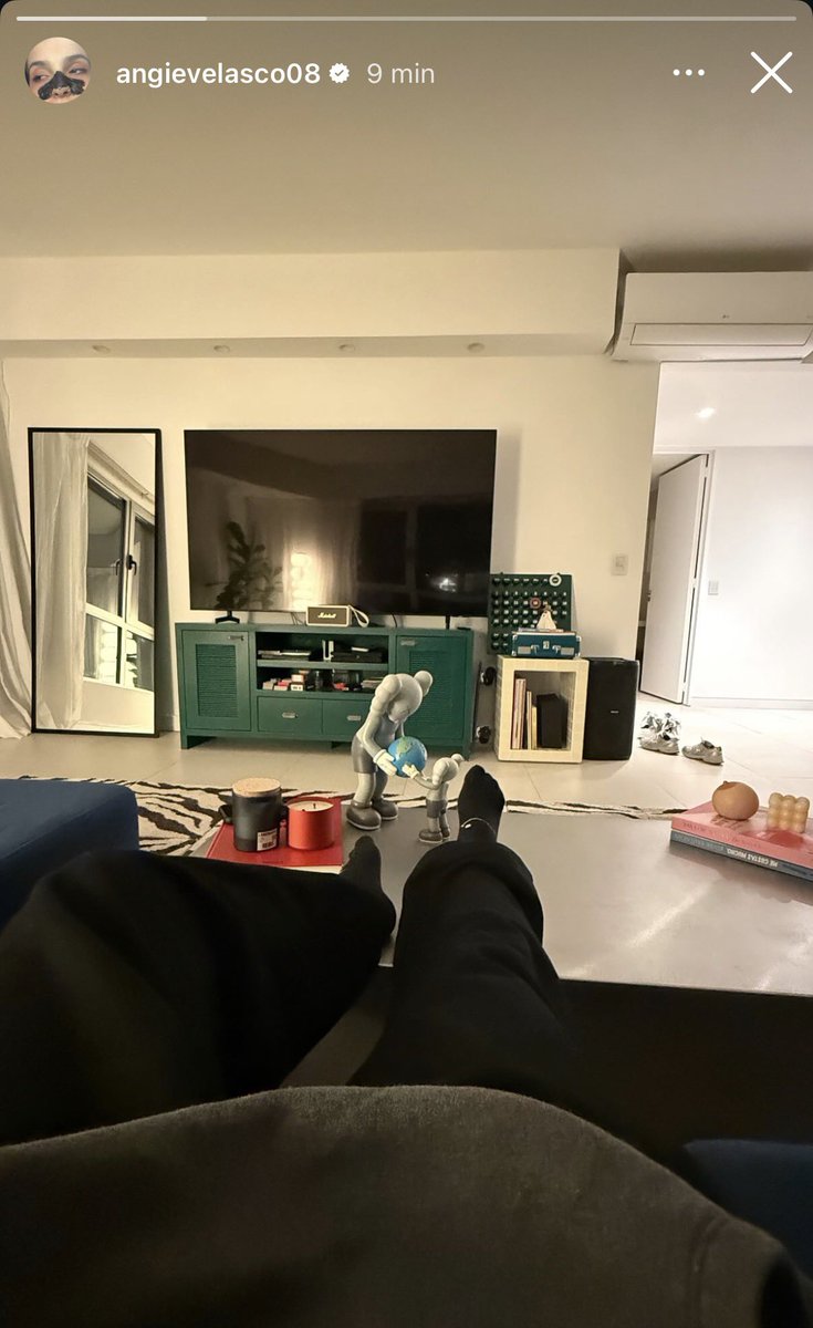 estaría necesitando un house tour por favor LOS COLORES 😭