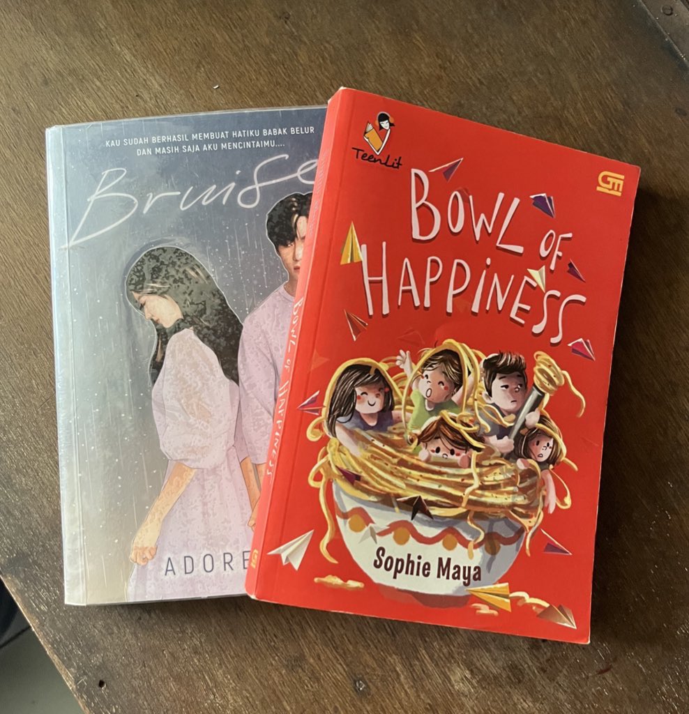 gingerrabel's tweet image. #wts / #wtb novel preloved 

- ⁠bruise
- bowl of happines

take all 35k, masih bisa nego yaaa

good condi no minus. isi lengkap. tanpa coretan. bisa co oren. sudah packing. cek condi DM