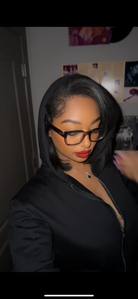 vanitlee's tweet image. 🖤🖤🖤