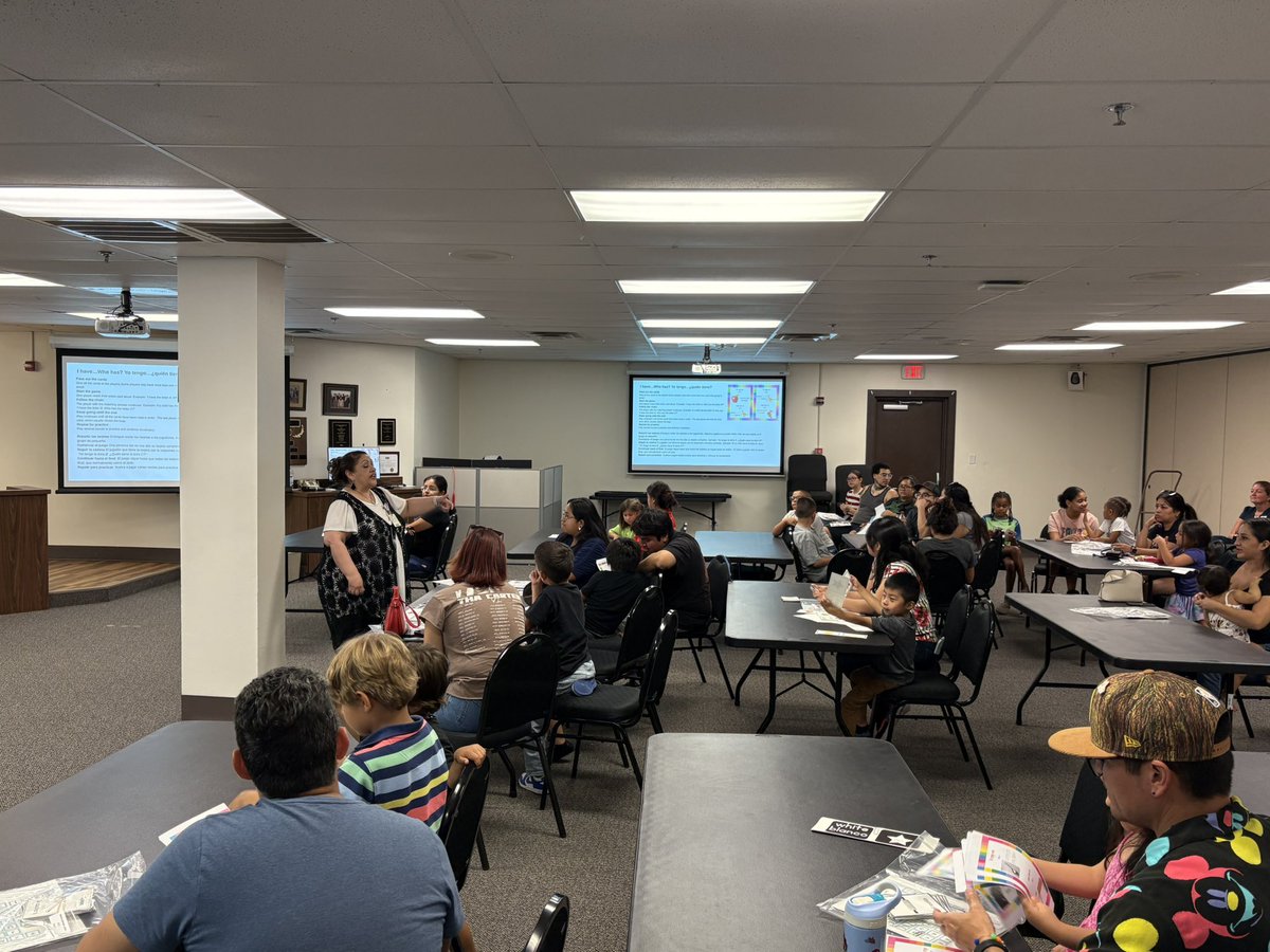 Seguin ISD Multilingual tweet media