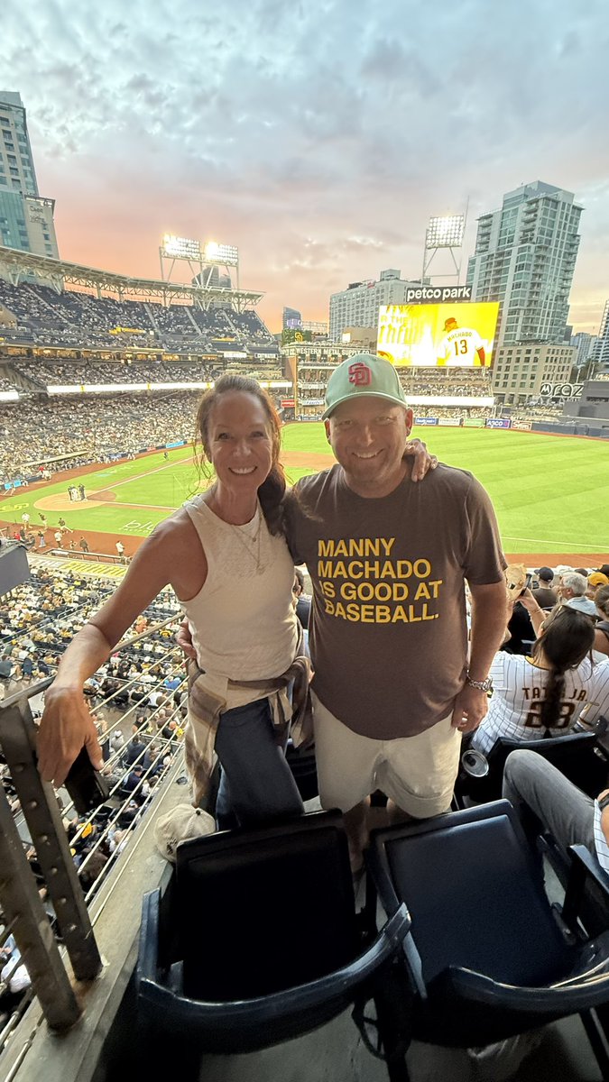 Last homestead of the year.  Let’s go Padres!  #forthefaithful  <a href="/cjarchie/">CJ Archie</a>