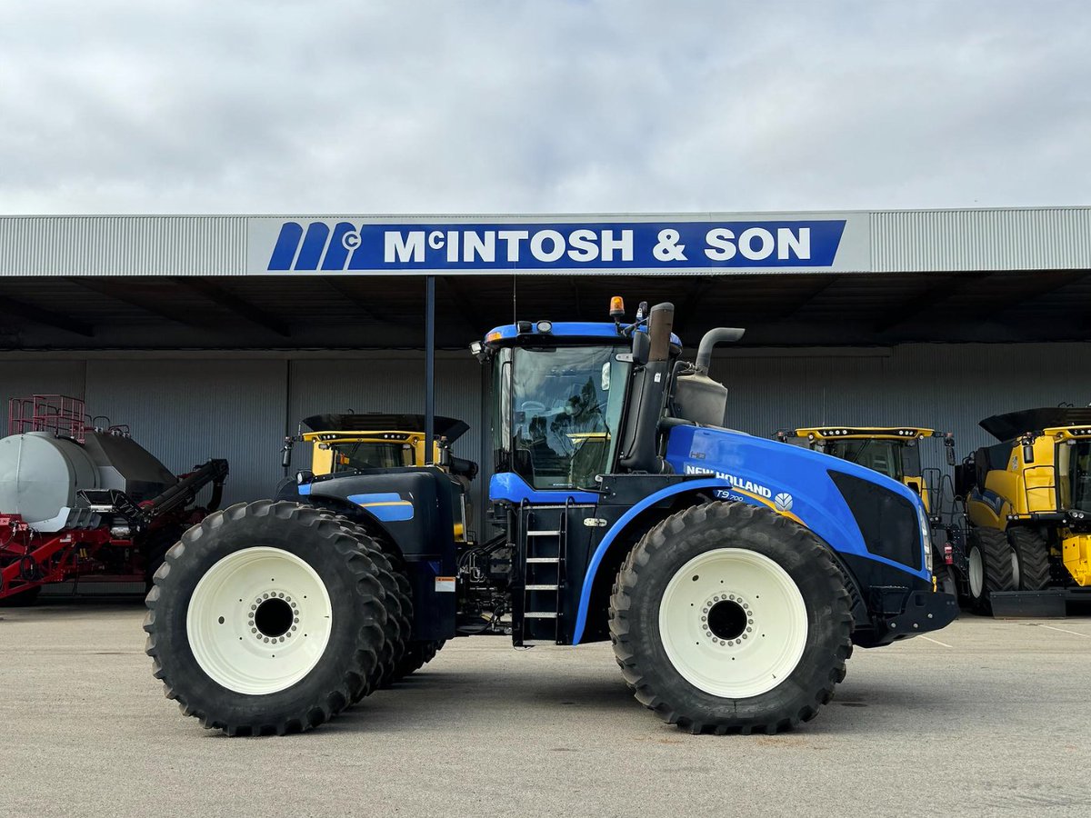 Have you recently seen our used machinery available? 

From combines and fronts to spreaders and sprayers. Browse our stock here 🔗 mcintoshandson.com.au

#mcintoshandson #usedmachinery #secondhandmachinery
