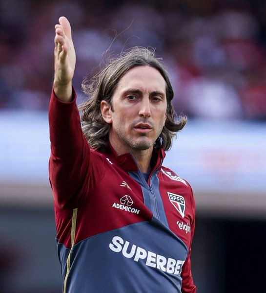 tirodicanto's tweet photo. 🚨 ATENÇÃO!

Internacional tem um ACORDO VERBAL com o técnico argentino Luis Zubeldia, ex-São Paulo.

— @DiarioOle https://t.co/MQiUmBRxVg