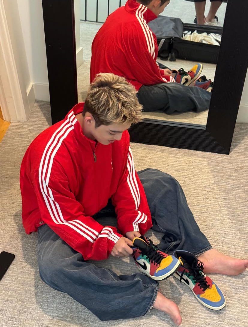 ًearth. tweet media