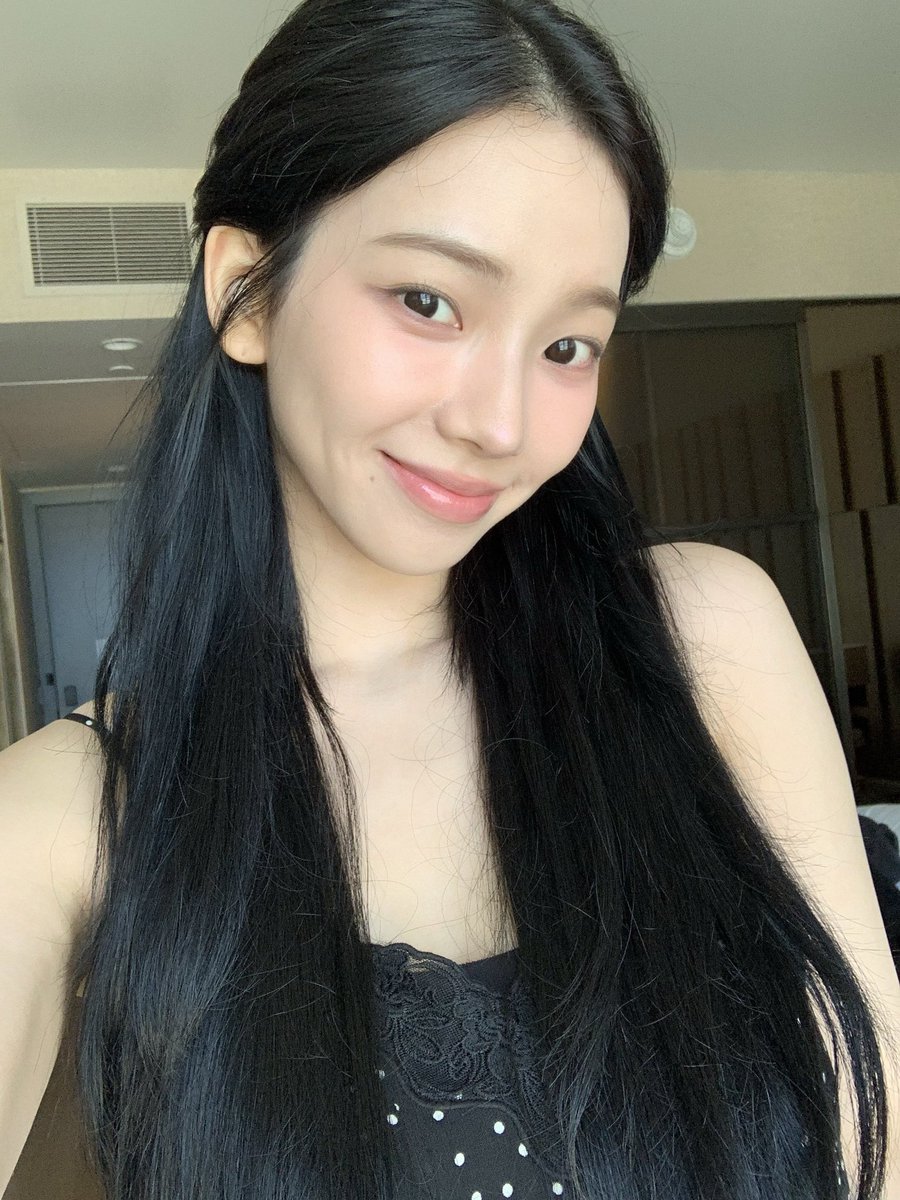 always effortlessly at her prettiest