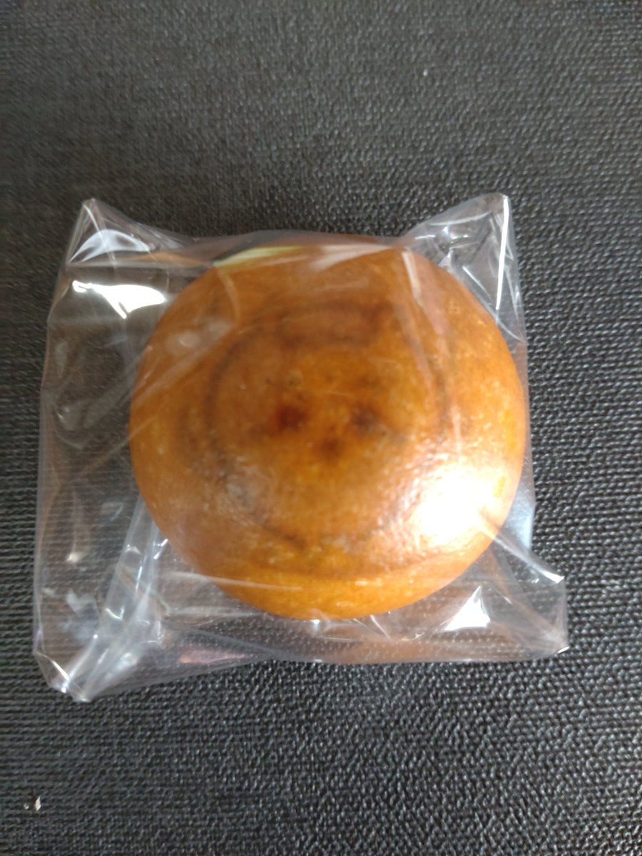 お彼岸に
ちいかわ饅頭をお供え
凜ちゃんも恒例のチェック😼✨