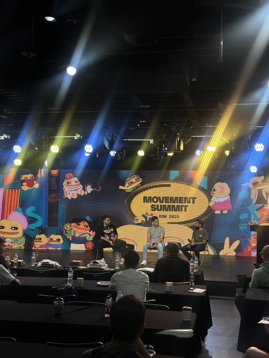 Dasha Jan tweet media