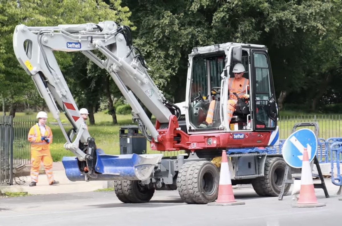DiggerManBlog's tweet image. Takeuchi’s Baby Duck Migrates to Plantworx 2025
earthmoversmagazine.co.uk/digger-man/vie…