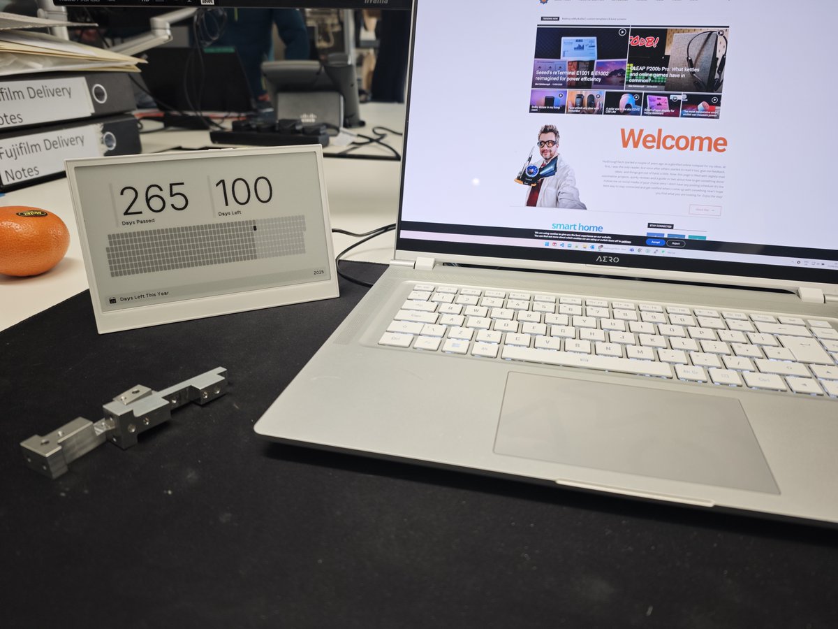 NotEnoughTECH's tweet image. I teased in my review that #reTerminal from @seeedstudio is getting #TRMNL support, and here we are! Now you can decide how much coding you want to do!
Happy 100 days till 2026, everyone!
notenoughtech.com/home-automatio…