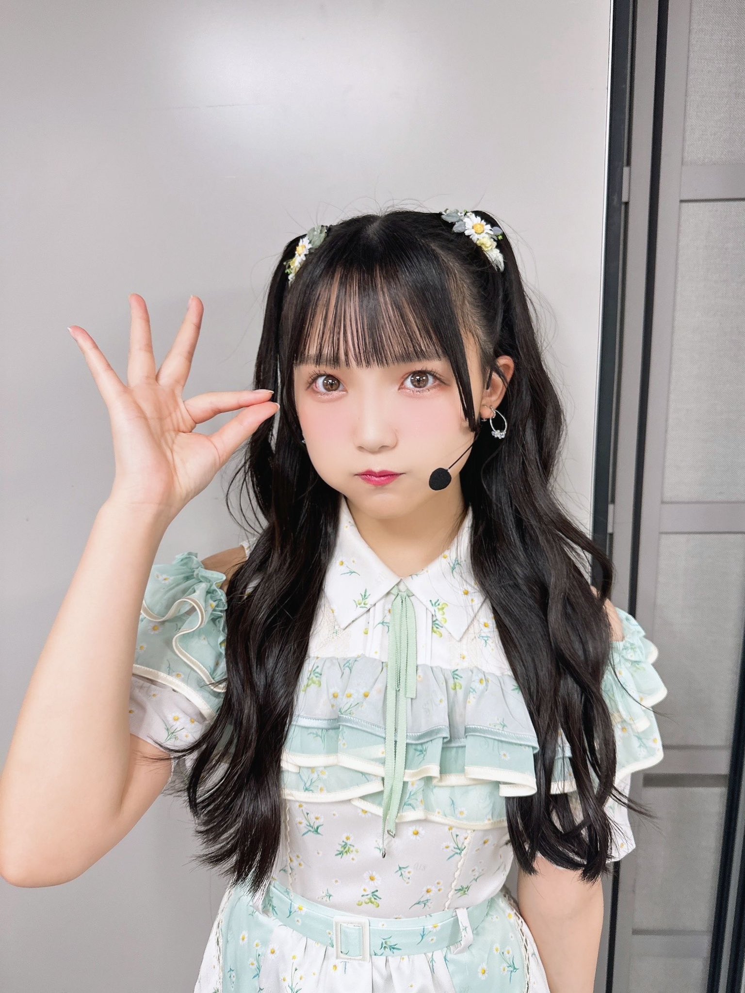 STU48 月別 生写真 2025.7月 岡村梨央 直筆 サイン STU48 岡村梨央 1st写真集『タイトル未定』発売決定！！15歳