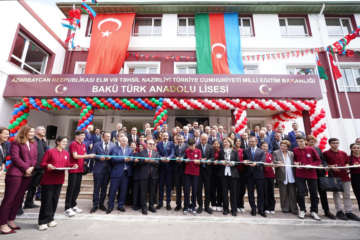 tcmeb_en's tweet image. Minister of National Education @Yusuf__Tekin Attends Inauguration of Baku Turkish Anatolian High School, Ahmedli Campus, and Conducts Various Visits in Azerbaijan

👉 meb.ai/19HLGi