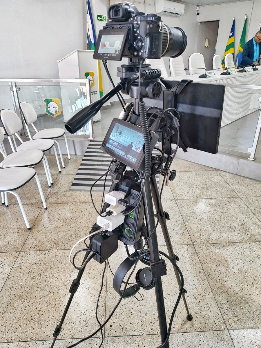 💼 Reliable as ever. YoloBox Mini, trusted for over 2 years by <a href="/AgitaCocal/">Agita Cocal</a>, delivers a smooth, professional livestream for important meetings. Proof that great setups don't have to be complicated. This is what we love to see!
#yololiv #yolobox #yoloboxmini #livestreaming