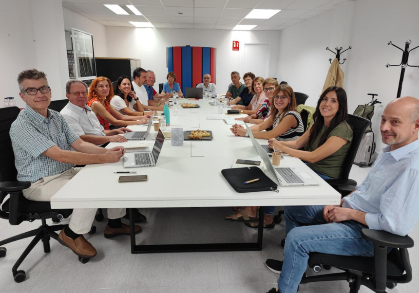 📚 El CSUC ha acollit la reunió anual dels consorcis bibliotecaris espanyols per avançar en acords transformatius i ciència oberta.
<a href="/bibliotequesuv/">Biblioteques UVEG</a>  i <a href="/BibliotecaUJI/">Biblioteca UJI</a>  hi han participat a través del consorci BUVAL.
#UVCiència buval.es/?p=5516