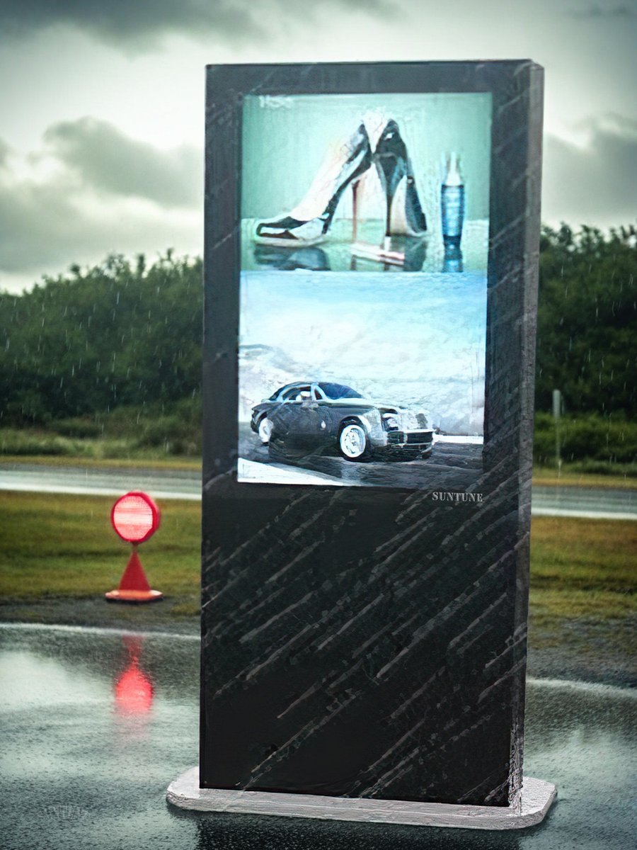 suntunesignage's tweet image. 🚨 Emergency notifications on outdoor LCDs ensure public safety, delivering real-time alerts during crises. #PublicSafetyTech #OutdoorLCD #EmergencyDisplays