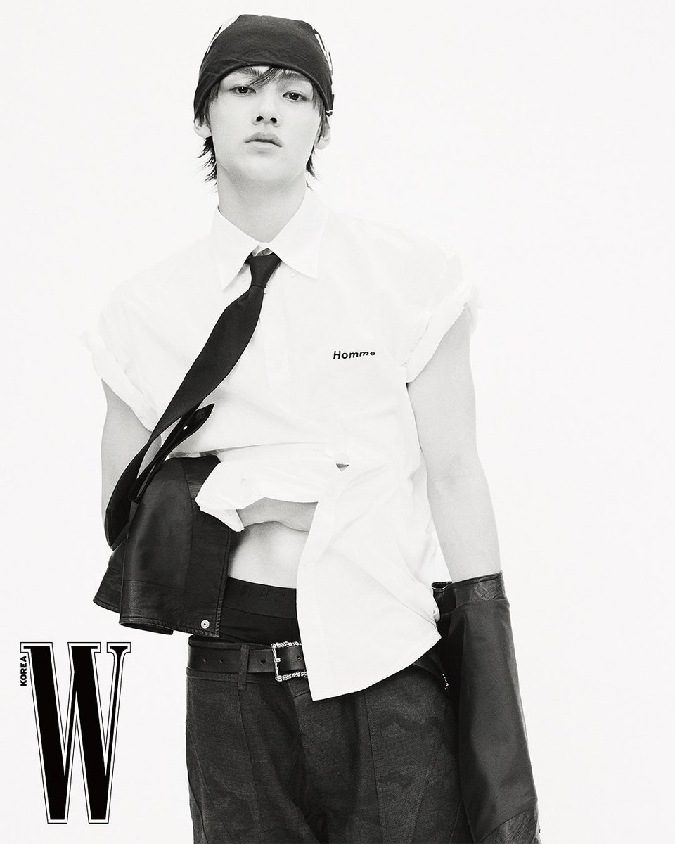 cortistwt_'s tweet image. #SEONGHYEON for W Korea 

#CORTIS #코르티스