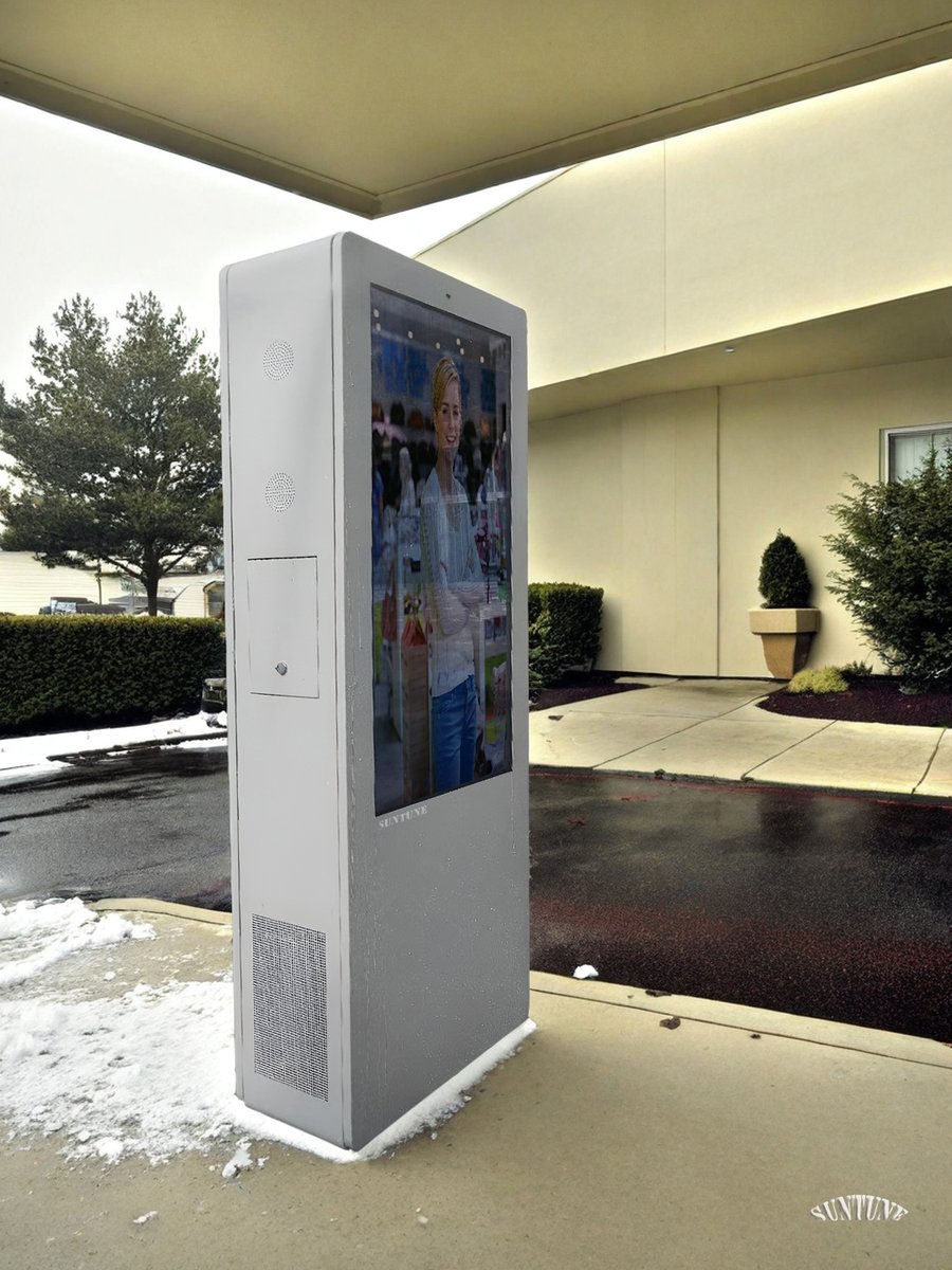 suntunesignage's tweet image. 🏙️ Urban centers are becoming smarter with interactive outdoor LCDs, providing wayfinding, local events, and real-time news. #SmartCityTech #OutdoorDisplays #UrbanInnovation
