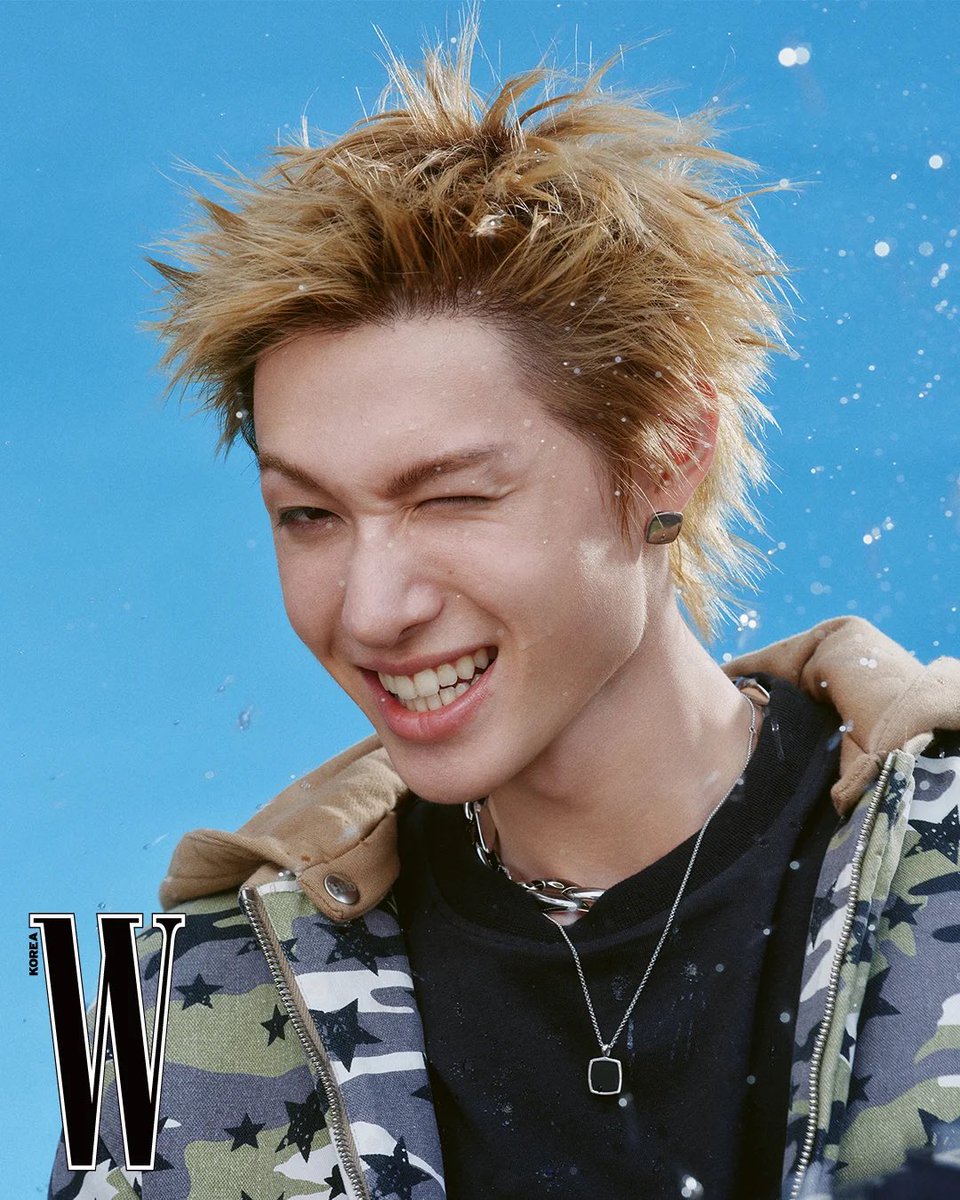 cortistwt_'s tweet photo. #MARTIN for W Korea 

#CORTIS #코르티스 https://t.co/uiYPWN0dwk