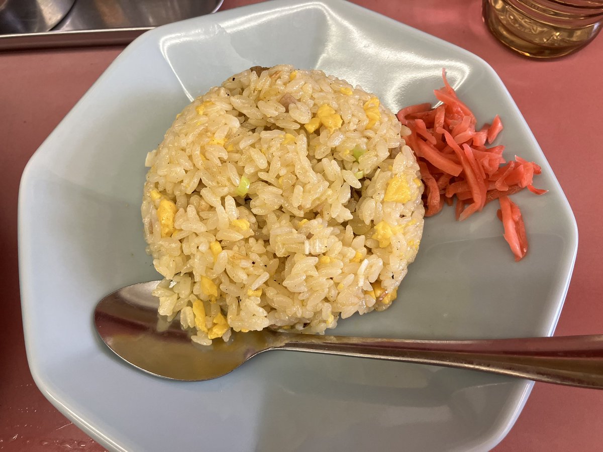 はじめての山岡家。