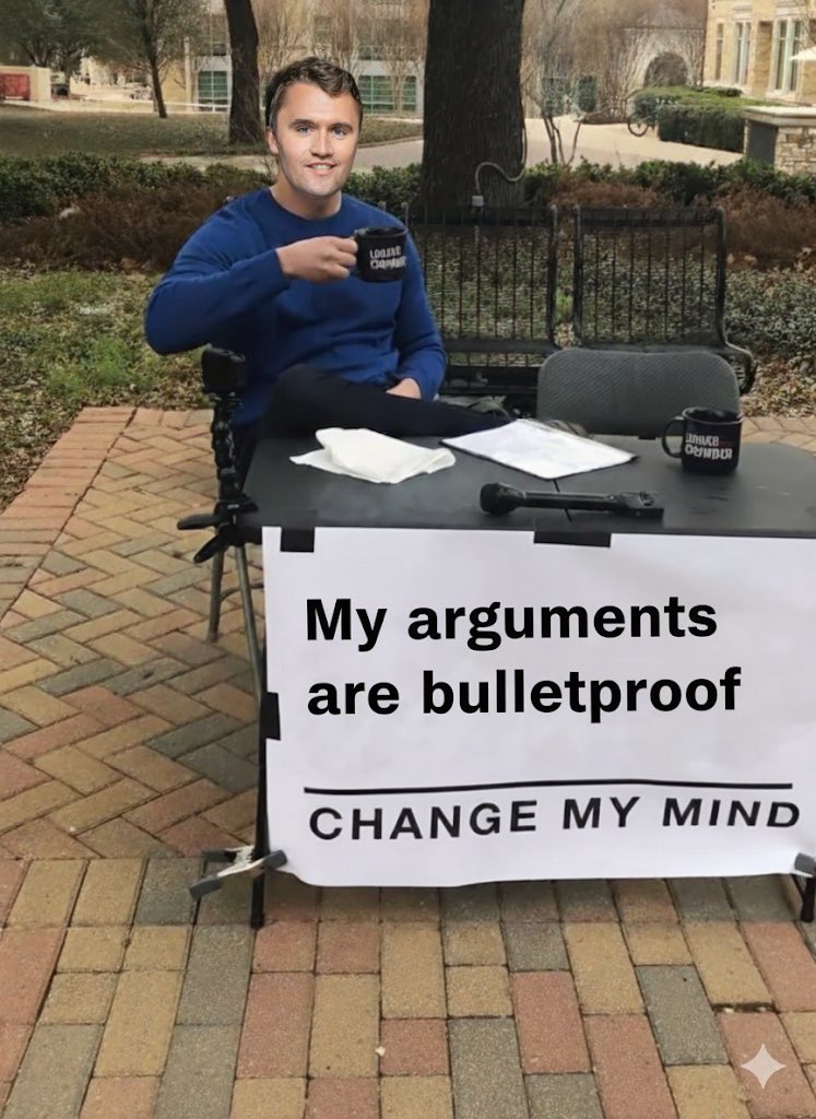 Collin masonic Bikini 👙🌸🦜🐑🎖 tweet media