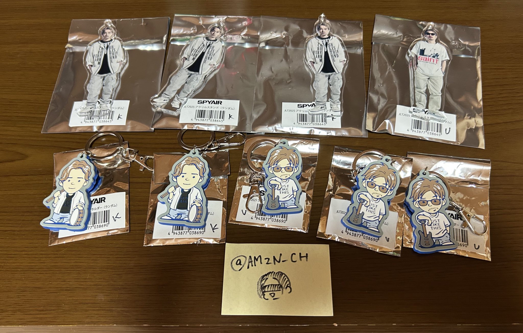 SPYAIR　アクリルスタンド　Ｂ SPYAIR スパイエアー・オフィシャル・グッズ通販/商品詳細 AO