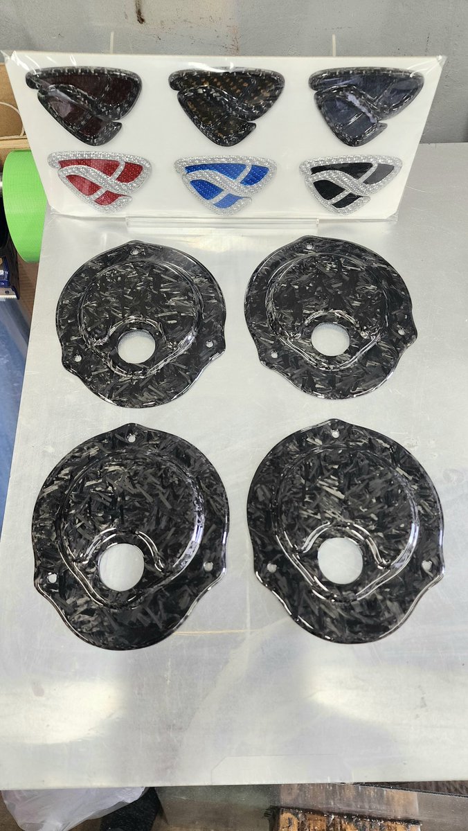 #AE86 #燃料ゲージセンサー #あの蓋
#クラッシュカーボン #フォージドカーボン #カーボン製品 
価格
¥8.800-（税込み¥9.680-）
#fksfactory
#作業風景