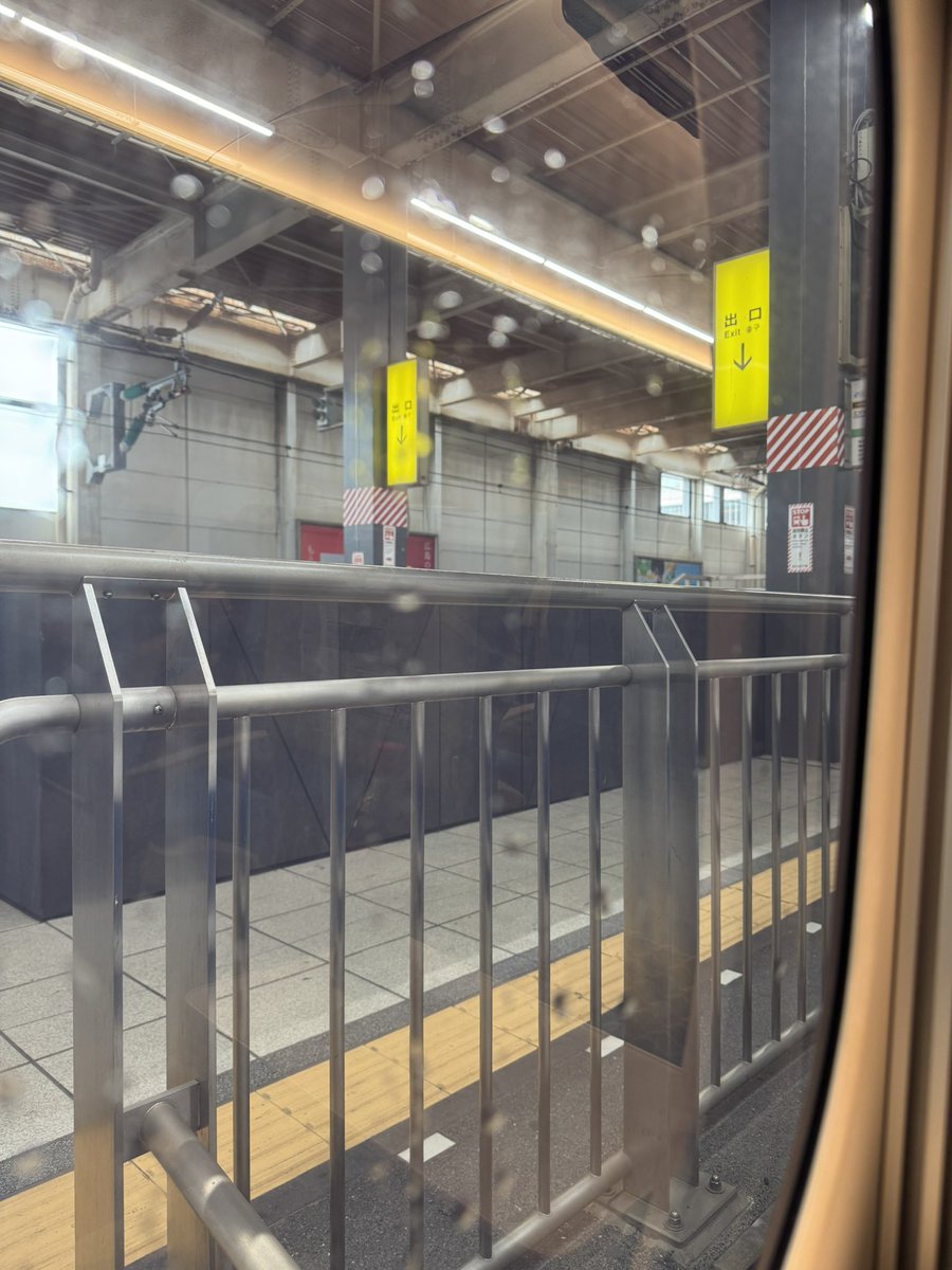 大阪帰ります！！！
会ってくれたみんなほんっっまにありがとう！！
おかげさまで最高の初広島なりました😘
リセールとってよかった！！！！！