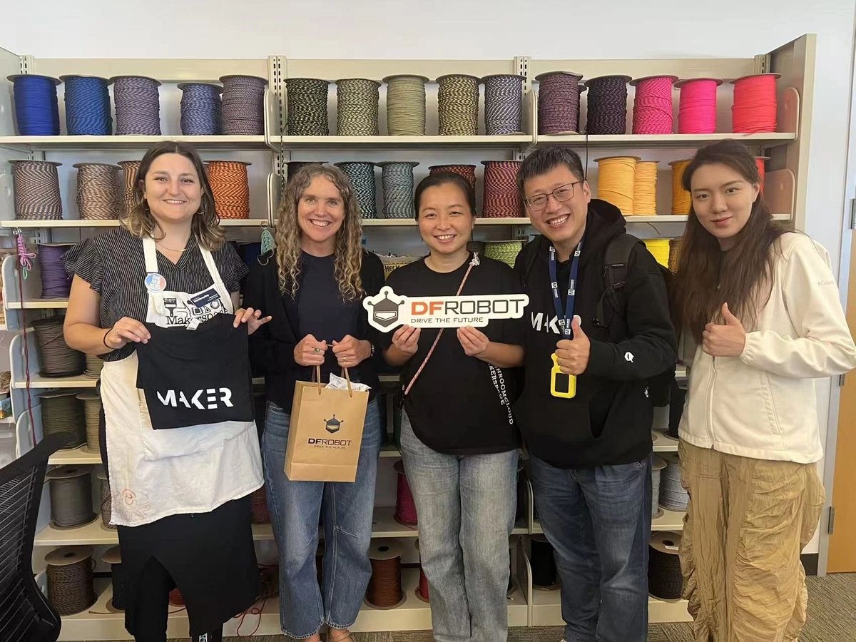 dfrobotcn's tweet image. Feeling so positive after visiting two Monterey fablabs! Their passion for giving kids the confidence to face the future is absolutely infectious. Can't wait to reconnect with them at #MakerFaireBayArea!