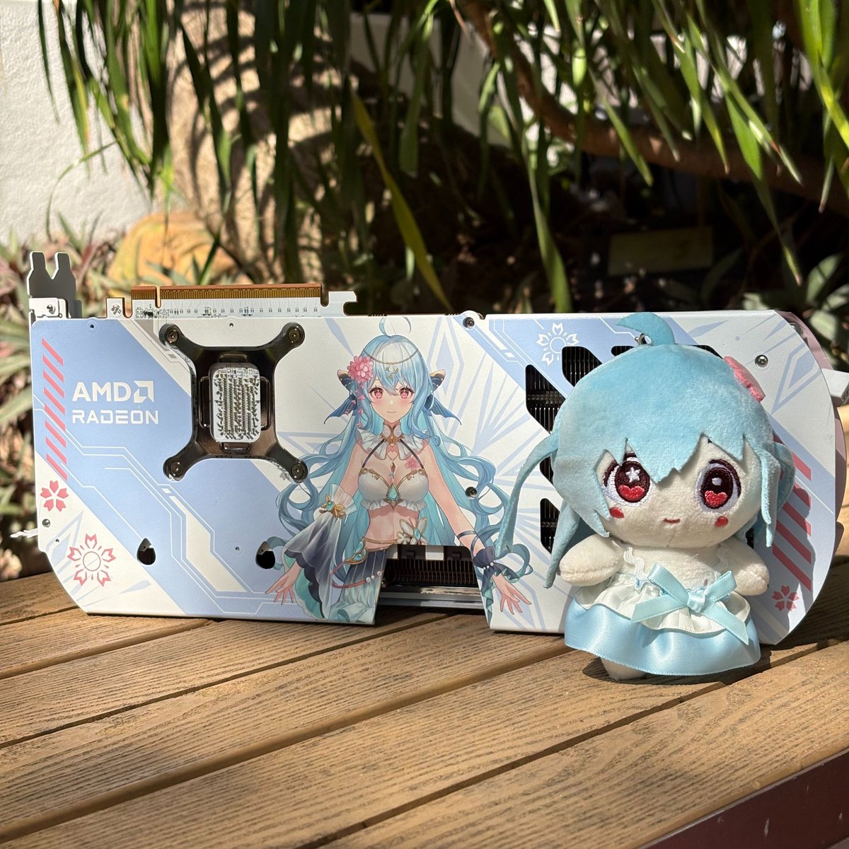 YestonOfficial's tweet image. Cute Sakura Atlantis fufu,  do you wanna get one?
.
#yeston #graphicscard #gpu #hardware #pcgaming #pcbuild #sakura #atlantis #sakuraatlantis #sakuragpu