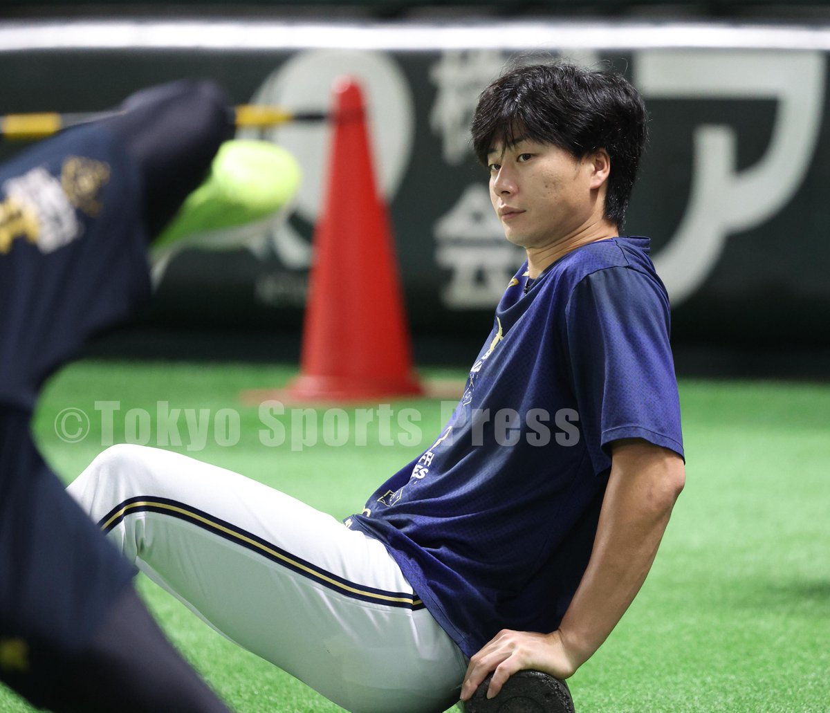 オレゴン大学 Ducks 試合用ユニフォーム上下 オレゴン大学アメリカンフットボール部試合用ユニフォーム