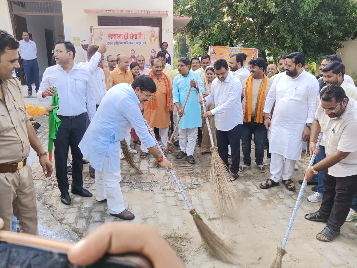 RD CDO GORAKHPR tweet media