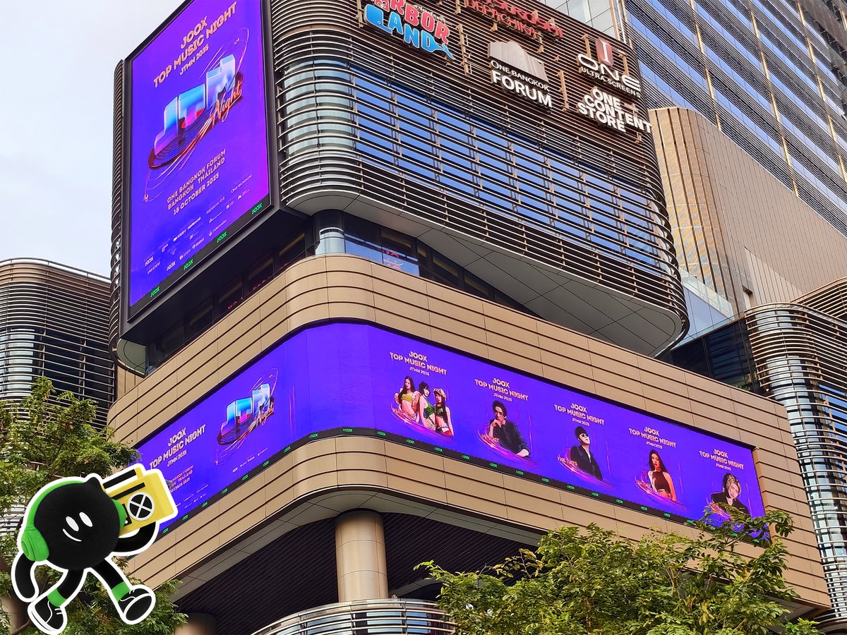 JOOXTH's tweet photo. 🔥 2025 #JOOXTOPMUSICNIGHT กิจกรรมรอบที่ 3 มาแล้ว
จากวันนี้ถึงวันที่ 18 ตุลาคม ONE BANGKOK FORUM กรุงเทพฯ มีโอกาสพบ Billkin PP Krit  และ KUN เลย ติดตาม@JOOXTH tag #JOOXTOPMUSICNIGHT #JTMN โพสต์รูปถ่ายกับ JTMN จะจัดผู้โชคดี 1 คน ส่งบัตร JTMN ฟรี!! https://t.co/ZepREgBbwq
