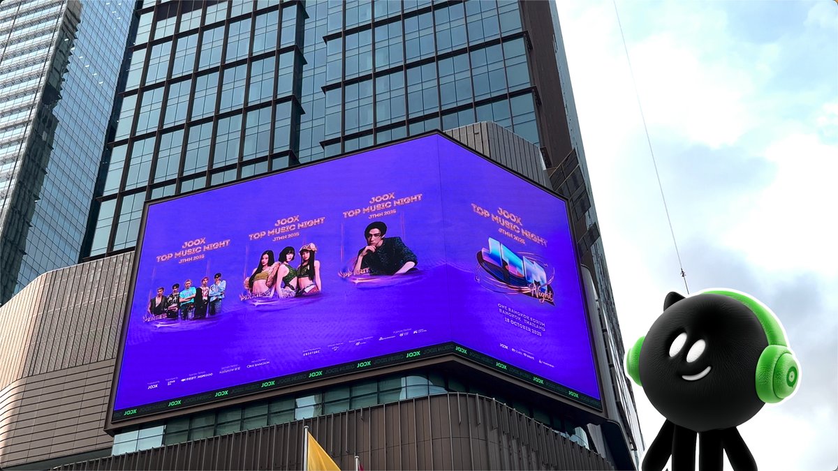 JOOXTH's tweet photo. 🔥 2025 #JOOXTOPMUSICNIGHT กิจกรรมรอบที่ 3 มาแล้ว
จากวันนี้ถึงวันที่ 18 ตุลาคม ONE BANGKOK FORUM กรุงเทพฯ มีโอกาสพบ Billkin PP Krit  และ KUN เลย ติดตาม@JOOXTH tag #JOOXTOPMUSICNIGHT #JTMN โพสต์รูปถ่ายกับ JTMN จะจัดผู้โชคดี 1 คน ส่งบัตร JTMN ฟรี!! https://t.co/ZepREgBbwq