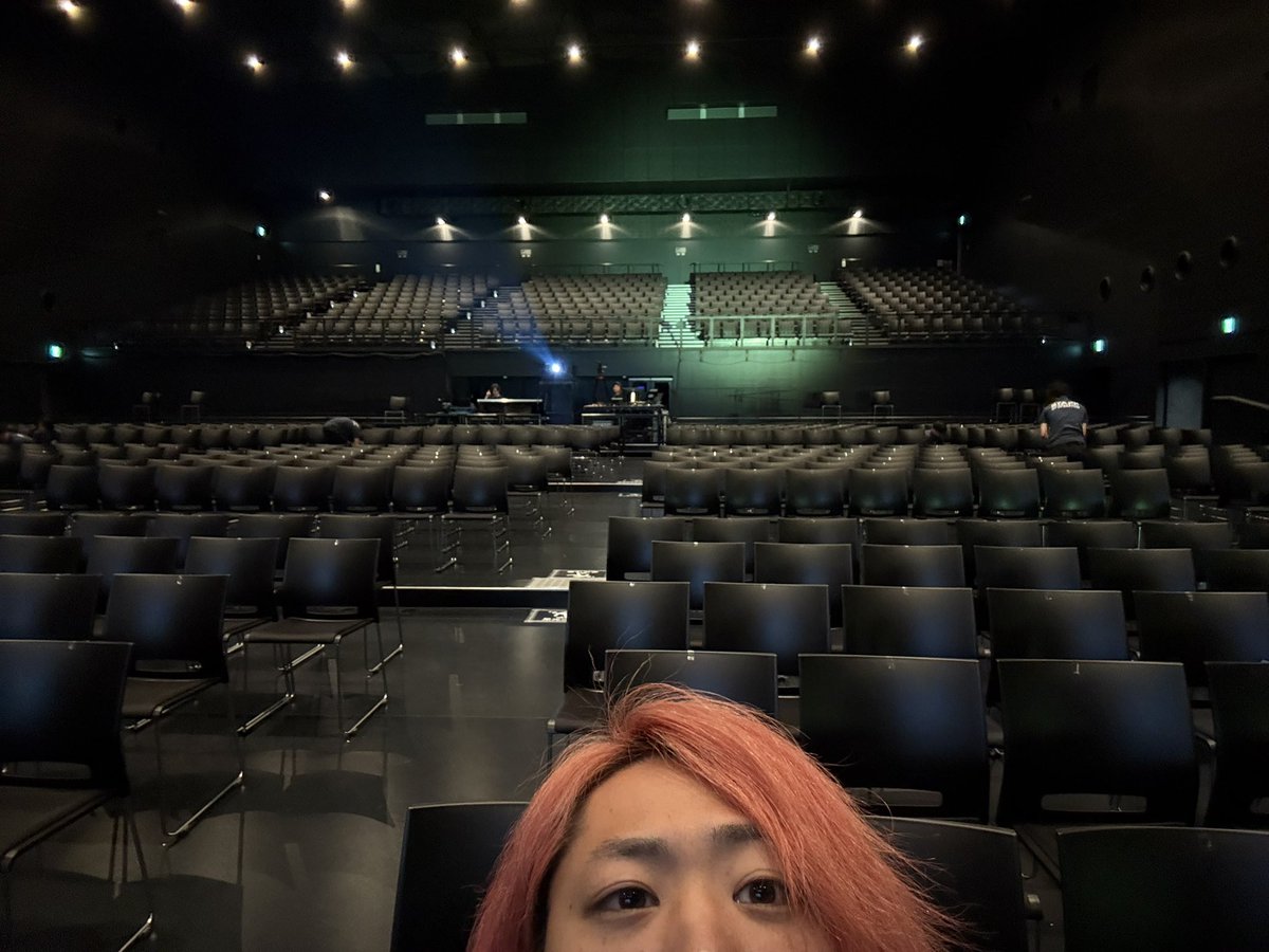 TO_TETSUYA's tweet photo. お待ちしております🎤 https://t.co/OyZzCx4nWF
