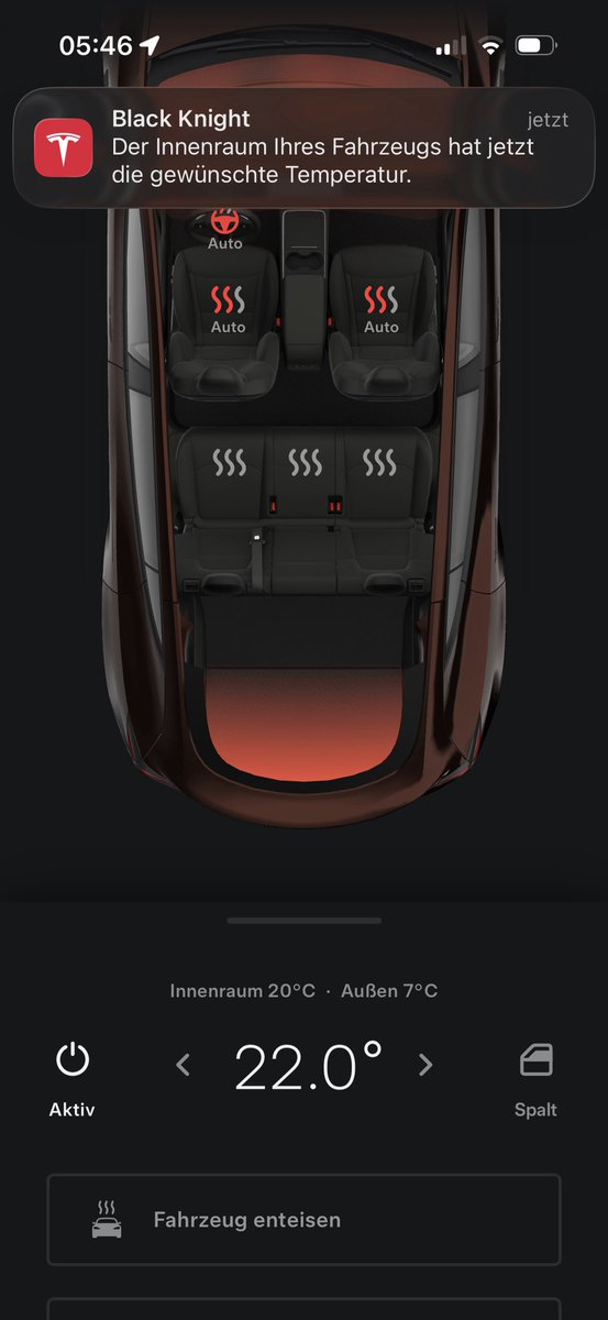 TeslaXander tweet media